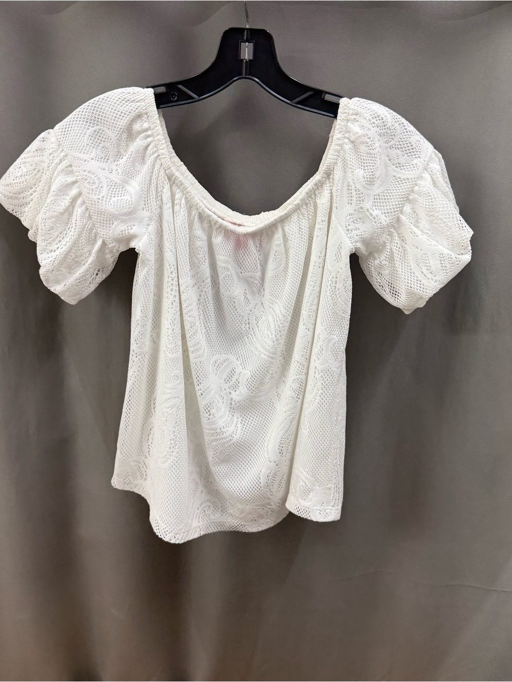 Lilly Pulitzer Size Small White Off-Shoulder Lace Puff Sleeve Blouse